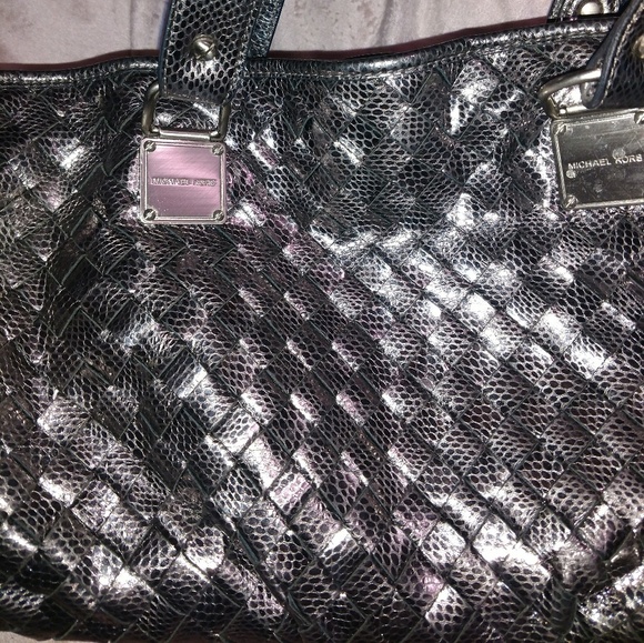 Michael Kors handbag - Picture 3 of 8